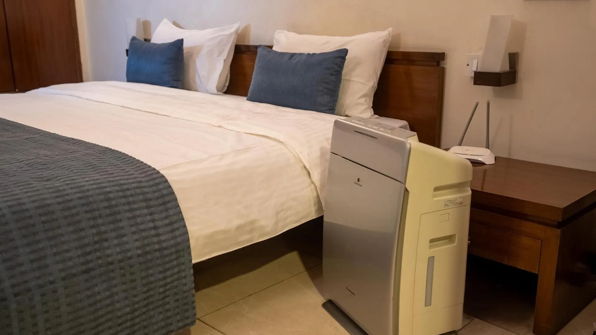 Enkay 1 Bhk Hotel Gurgaon 0*,  India