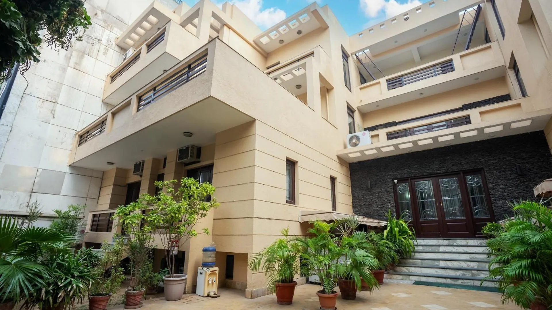 Enkay 1 Bhk location