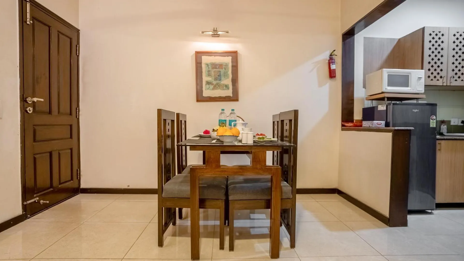 Enkay 1 Bhk Hotel Gurgaon 0*,  India